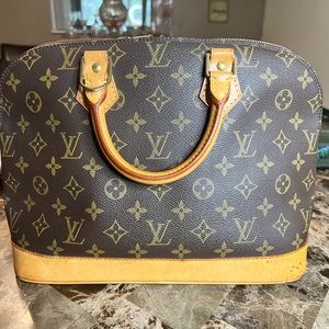 Louis Vuitton Alma
